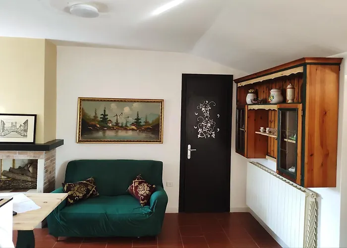 La Casina Di Enea Cascia